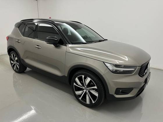 VOLVO XC40 1.5 T5 RECHARGE R-DESIGN GEARTRONIC